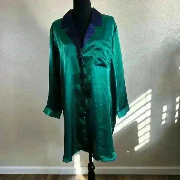 Victoria’s Secret Vintage Gold Label Sleep Shirt Blue Green Button Down Women LG - Picture 3 of 8